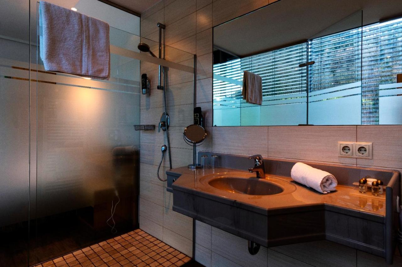 Hotel Bruggner Stub'N Landeck Bagian luar foto