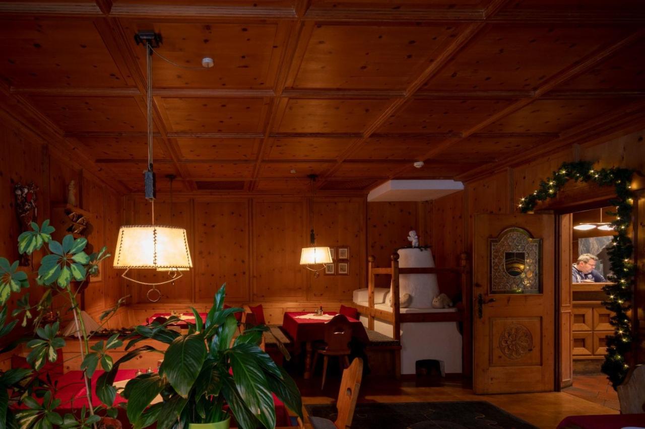Hotel Bruggner Stub'N Landeck Bagian luar foto