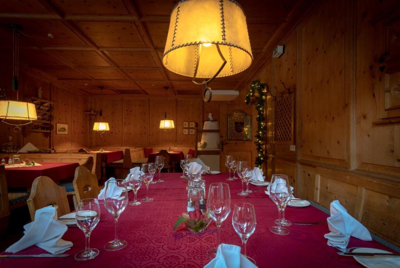 Hotel Bruggner Stub'N Landeck Bagian luar foto